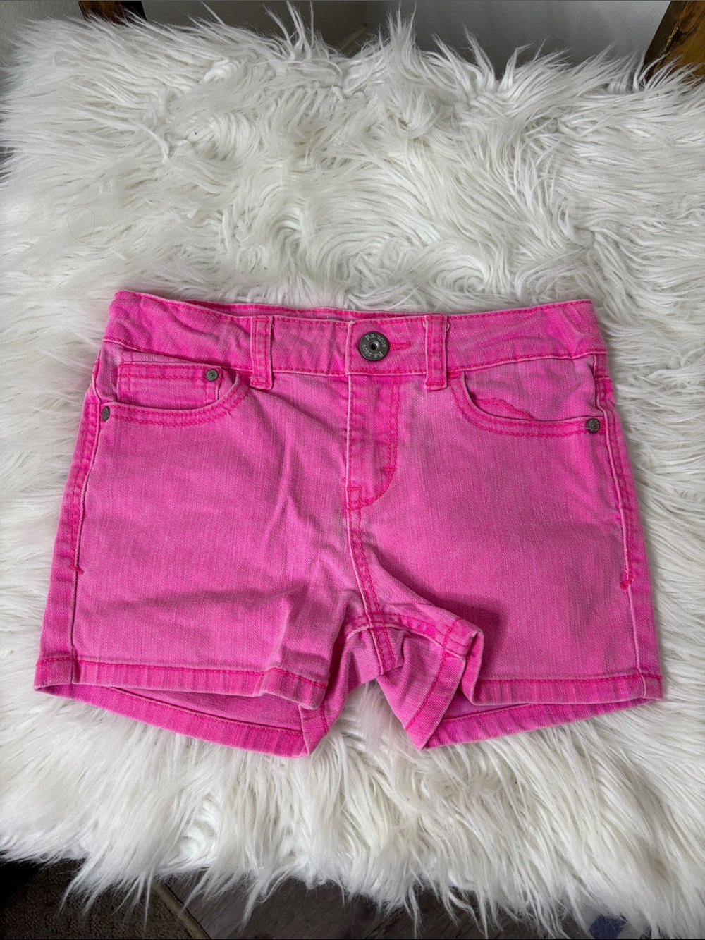 Psny Girls' Bright Pink Denim Shorts with Classic Five-Pocket Style Size 10
